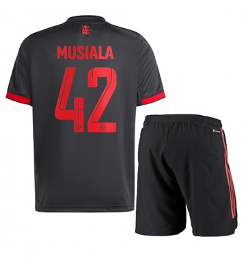 Bayern Munich Jamal Musiala #42 Tredjedraktsett Barn 2022-23 Kortermet (+ Korte bukser)